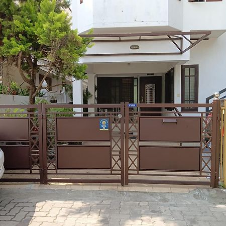 Parthasarathy Home Stay Thiruvananthapuram Ngoại thất bức ảnh