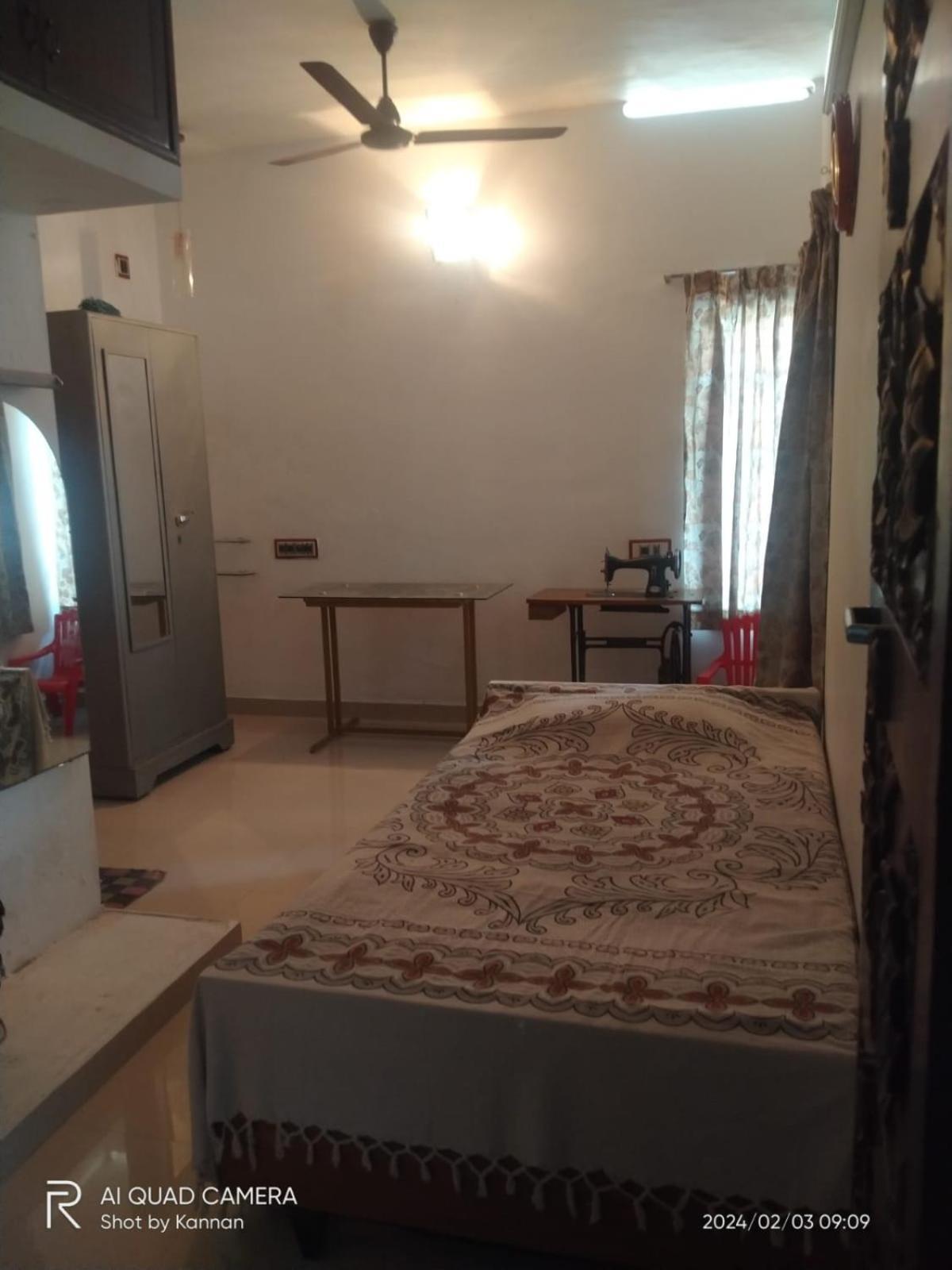 Parthasarathy Home Stay Thiruvananthapuram Ngoại thất bức ảnh